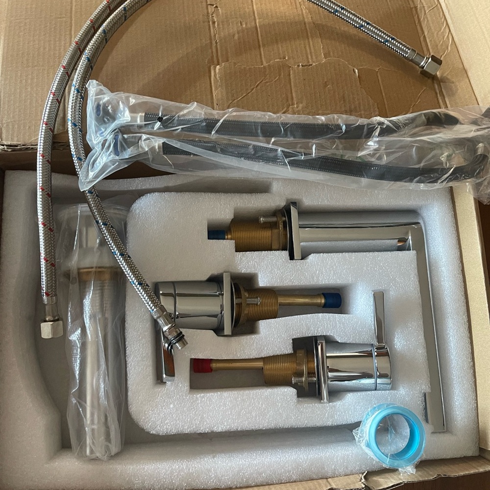 NIB Lavatory Mr Faucet Widespread Sink 3 Hole
2 Handle Bathroom Chrome pop drain - Picture 3 of 12